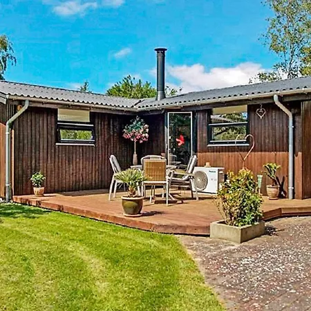 4 Person Holiday In * Slagelse